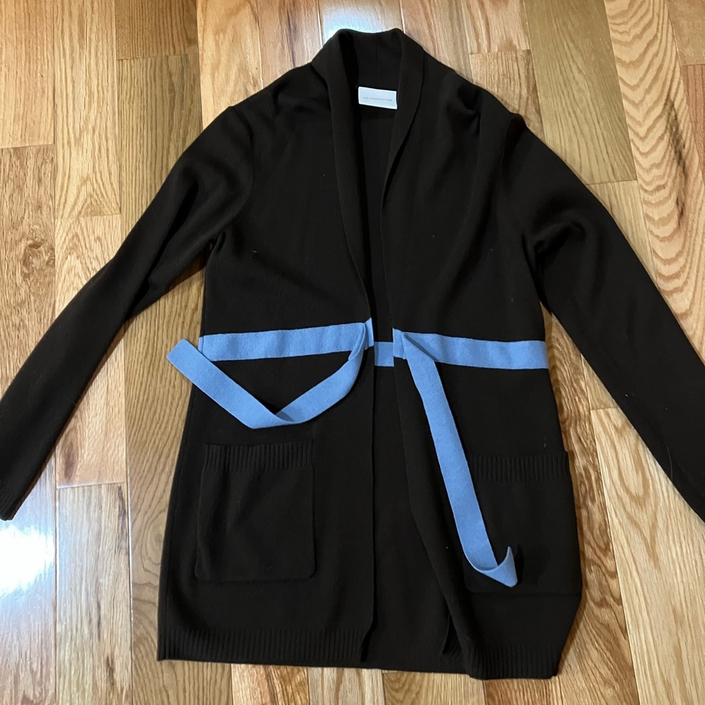 Liz Claiborne sweater